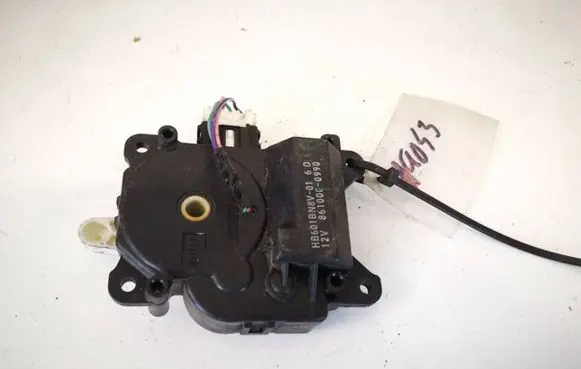 Mazda 5 Air flap motor/actuator 8610000990 861000-0990