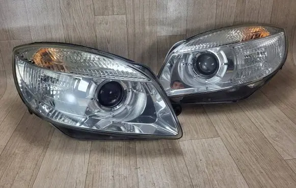 Skoda Fabia Mk2 (5J) Headlights/headlamps set