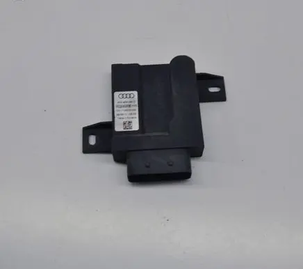 Audi A8 S8 D4 4H Fuel injection pump control unit/module 4H0906093D
