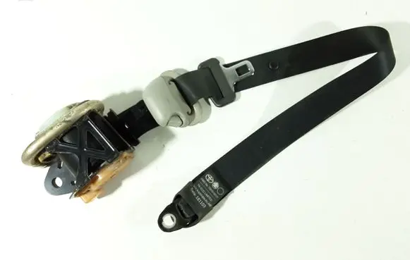 Toyota Corolla E120 E130 Front seatbelt 7321002121 TEAB2EF040P
