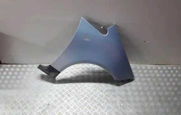 Mitsubishi Colt Fender