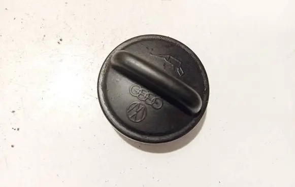 Audi A3 S3 8L Oil filter cover 049103485a