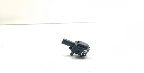 BMW X5 F15 Airbag deployment crash/impact sensor 9224178 65779224178