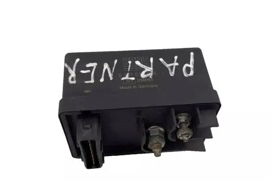 Peugeot Boxer Glow plug pre-heat relay 0201010054
