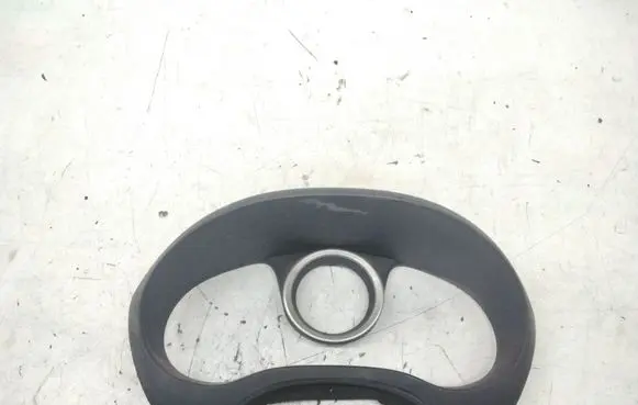 Toyota RAV 4 (XA20) Dashboard trim