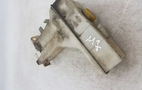 Toyota Corolla Verso AR10 Coolant expansion tank/reservoir cap NOCODE