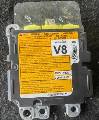 Nissan Juke I F15 Airbag control unit/module 98820BV80A