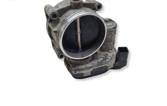 BMW X3 F25 Throttle valve 7556118 13547556118