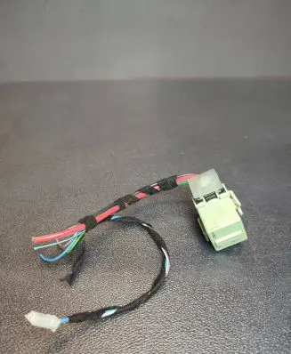 BMW X3 E83 Other relay 6136-8373700