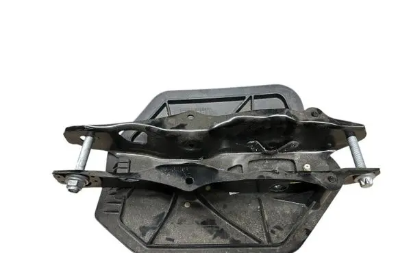 BMW X7 G07 Rear control arm 6878031 33306878031 6877044