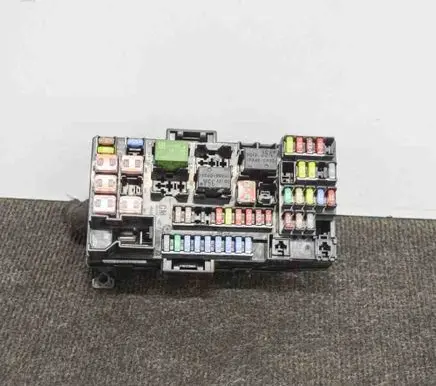 Opel Mokka Fuse box set 42601326
