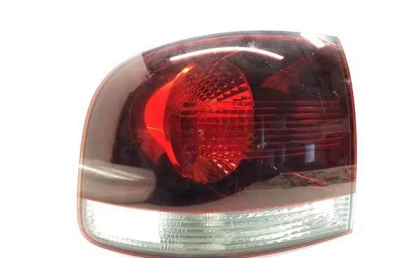 Volkswagen Touareg I Rear/tail lights 28259002