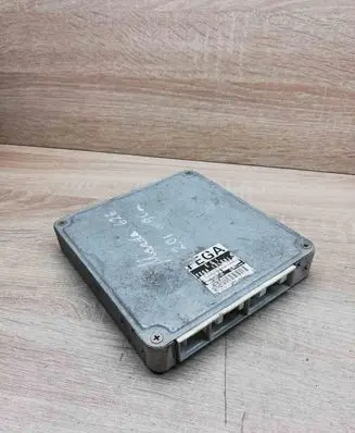 Mazda 626 Engine control unit/module ECU FEGA18881 0797002700