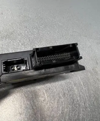 Audi A6 Allroad C6 Gateway control module 4L0907468B