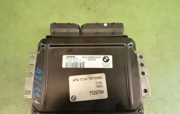 Mini One - Cooper R50 - 53 Engine control unit/module ECU S118012001M7526784