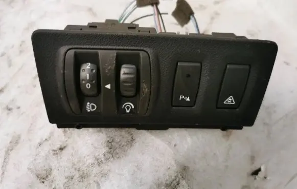 Renault Laguna III A set of switches 251630001R