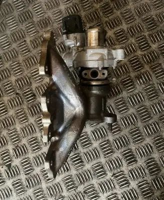 Nissan Juke I F15 Turbo 8210420012