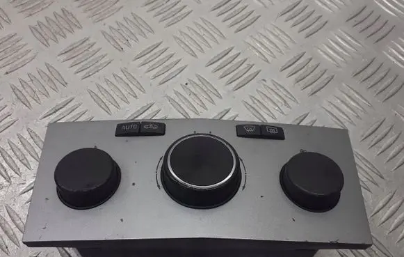 Opel Zafira B Interior fan control switch 13274229
