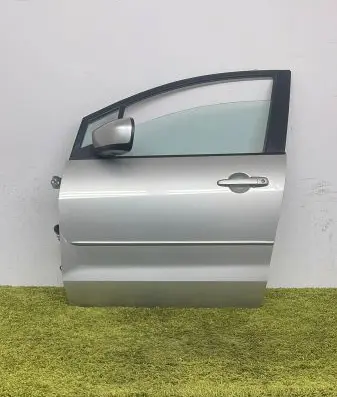Mazda 5 Front door