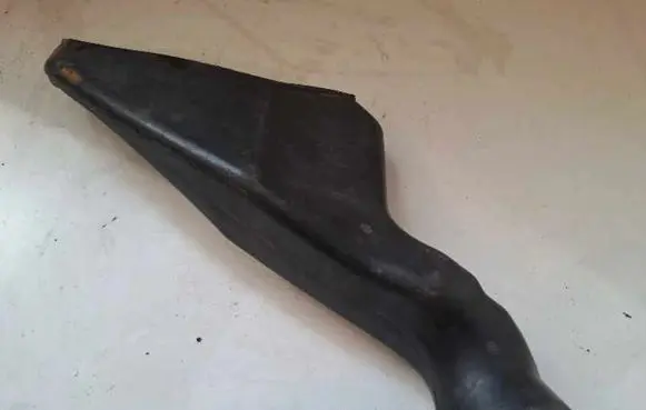 Audi A6 S6 C4 4A Intake manifold 077133858C