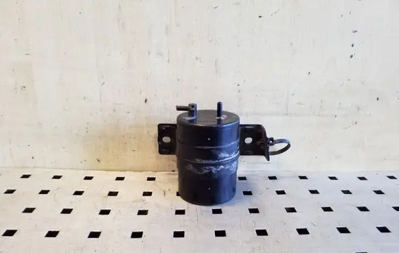 Vacuum air tank