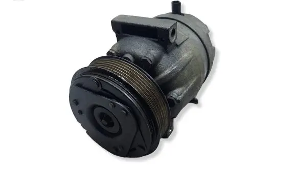 Renault Laguna II Air conditioning (A/C) compressor (pump) 8200021822KASACJA 8200021822