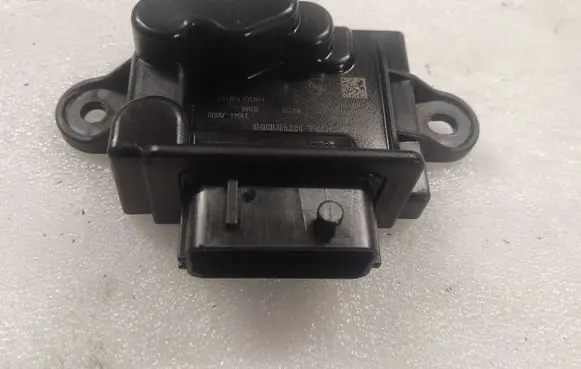 KIA Stinger Climate control unit 33040J5000 495086337 A2C99135906