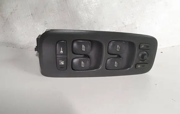 Volvo V70 Electric window control switch 30658116 02W42E MD423200052