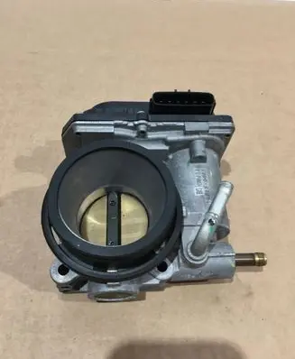 Honda HR-V Throttle body valve 16400-6Y0-003