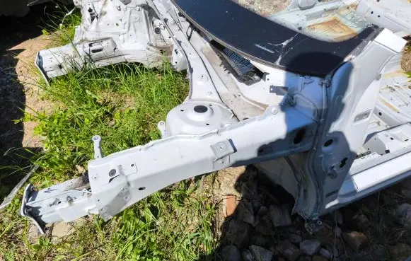 Volkswagen Tiguan Front quarter panel 