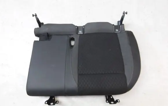 Opel Grandland X Second row seats 