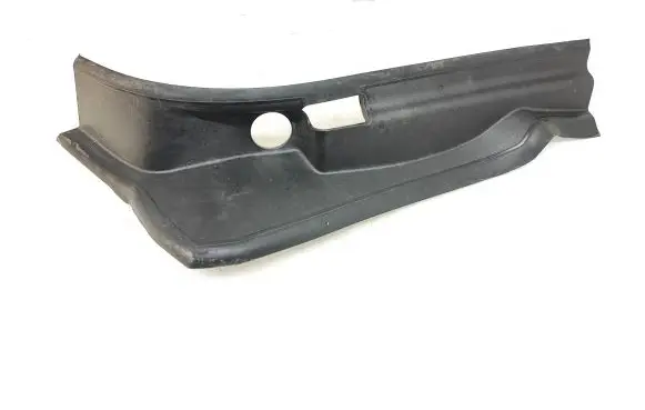 BMW i4 Rear light trim 7487594 18331210