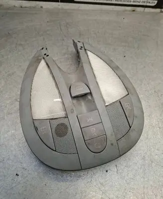 Mercedes-Benz E W211 Front seat light A2118205201 2JM00825614 0002585864