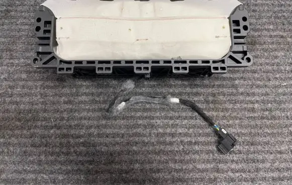 BMW i4 Passenger airbag 34248236 39680406313