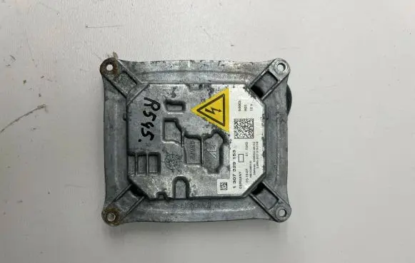 BMW 3 E90 E91 Xenon control unit/module 1307329153