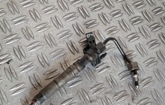 Mercedes-Benz CLK A209 C209 Fuel injector 0445115027 A6420700587 041006
