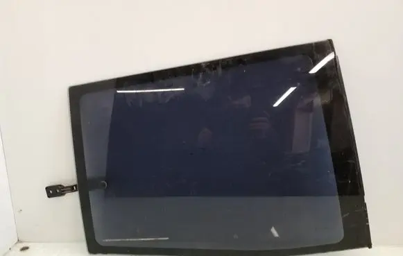 Ford Maverick Rear side window 43R000016