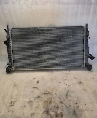 Volvo V50 Coolant radiator 