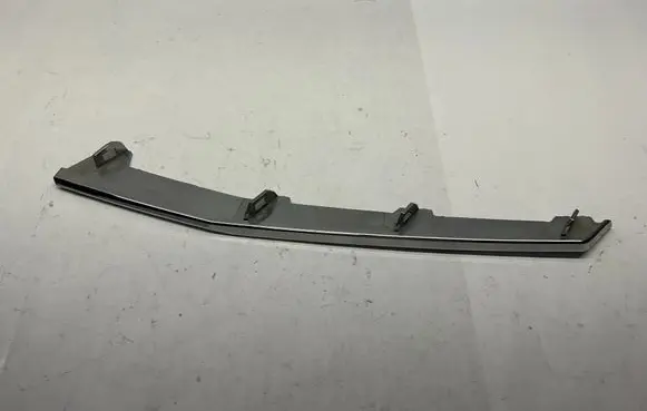 Chevrolet Camaro Front bumper splitter molding 23158493