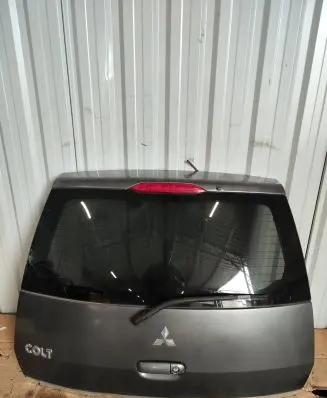 Mitsubishi Colt Tailgate/trunk/boot lid