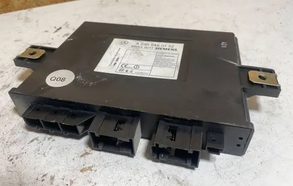 Keyless (KESSY) go control unit/module