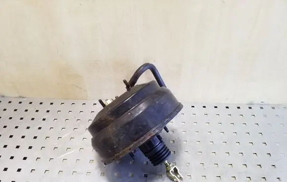 Mitsubishi Pajero Sport I Brake booster 86203401