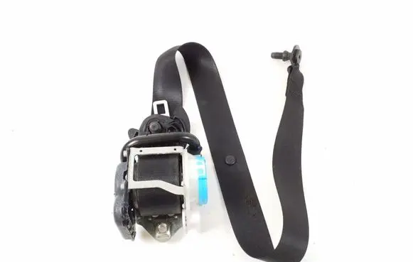 Infiniti Q30 Front seatbelt A1768602285