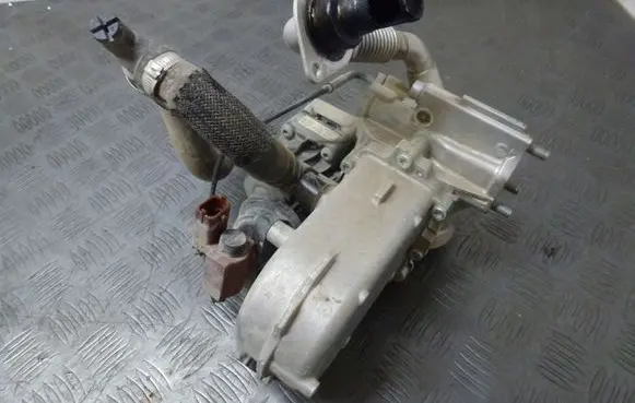 Fiat 500L EGR valve cooler 529481030