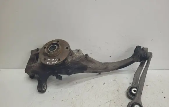 Audi A4 S4 B8 8K Front wheel hub spindle knuckle