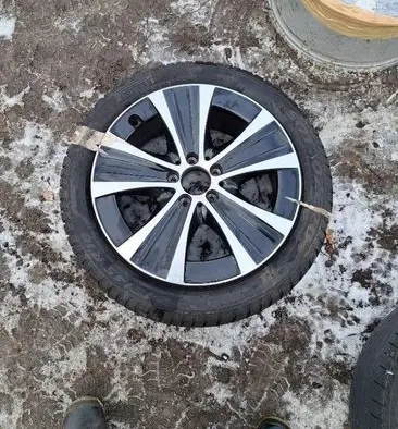 Mercedes-Benz E W213 R18 alloy rim A2134013700