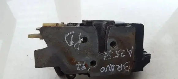 Fiat Bravo - Brava Front door lock