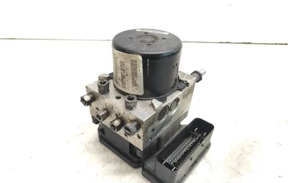 Dodge Caliber ABS Pump 7D137212 P05105823AC 2502120311