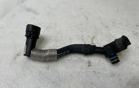 Volkswagen Touareg III Fuel line/pipe/hose 059130298J