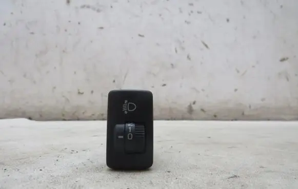 Honda CR-V Light switch M37548